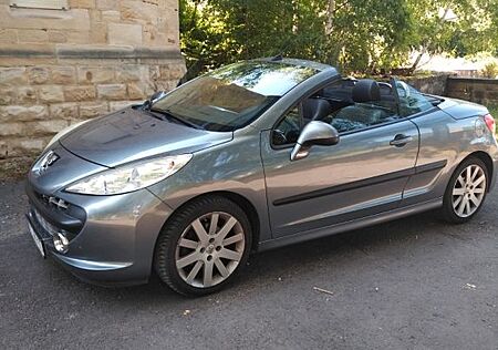 Peugeot 207 CC Platinum 120 VTI Automatik