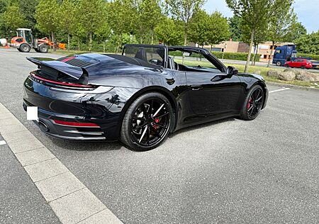 Porsche 992 Carrera S Approved Garantie bis 05.2026