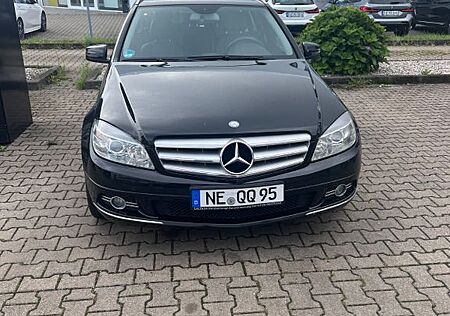 Mercedes-Benz 220 CDI T BlueEFFICIENCY ELEGANCE