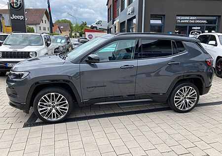 Jeep Compass Summit Mild-Hybrid FWD