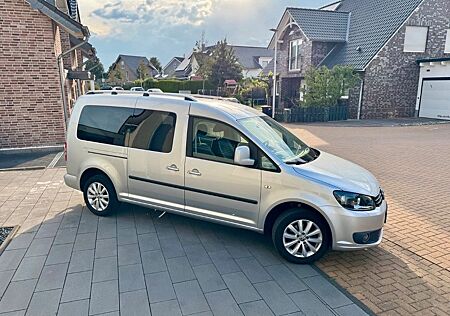 VW Caddy Volkswagen Maxi - 7Sitzer - CarPlay - AHK - Camping
