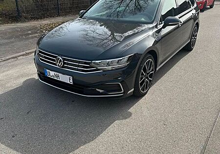 VW Passat Variant Volkswagen Passat GTE 2021 AHK-ACC-Spurhalte-Totwinkel