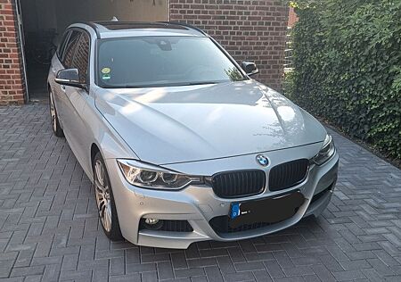 BMW 320d xDrive Touring Sport Line Sport Line