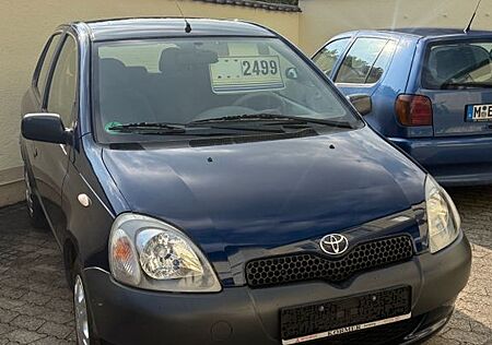 Toyota Yaris 1.0 linea terra linea terra