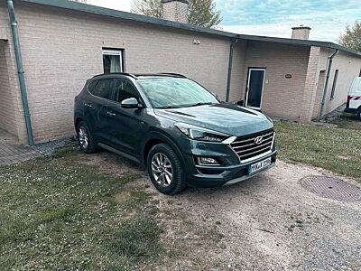 Hyundai TUCSON 2.0 CRDi Auto Premium 4WD Premium