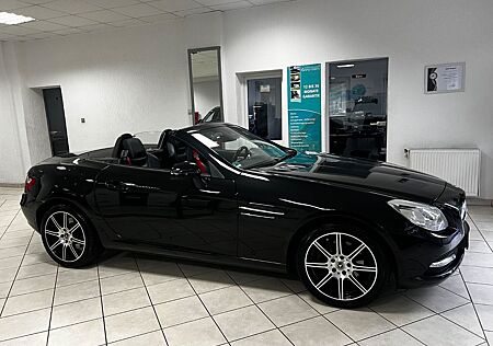 Mercedes-Benz SLK 200 SLK Roadster 200 BlueEfficiency Navi Leder Pano