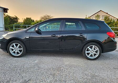 Opel Astra Sports Tourer 1.4 ecoFLEX Sport Sport