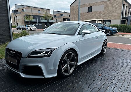 Audi TT RS Coupe 2.5 TFSI quattro -