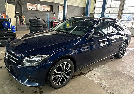Mercedes-Benz C 200 C 200d TOP Burmester