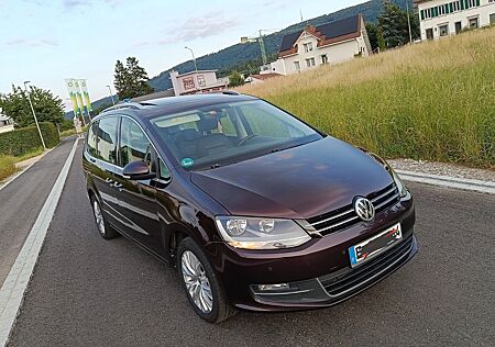 VW Sharan Volkswagen 2.0 TDI SCR 135kW DSG BMT Highline Hi...