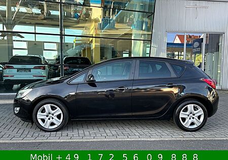 Opel Astra J Lim. 5-trg. Design Edition