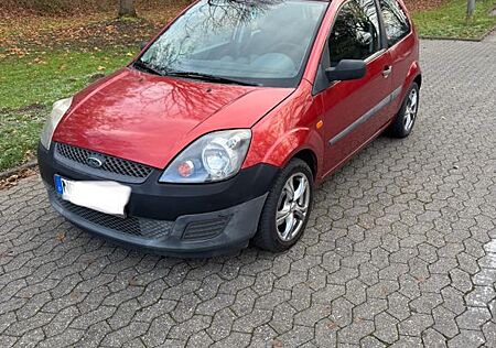 Ford Fiesta 1,3 51 kW Ambiente Ambiente