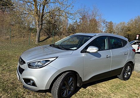 Hyundai ix35 Aut.4WD Exclusive Kam. Webasto LED TÜV