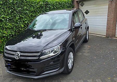 VW Tiguan Volkswagen 1.4 TSI 90kW BlueMot .
