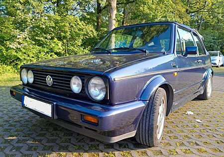 VW Golf Volkswagen 1 Cabrio Classicline Sondermodell