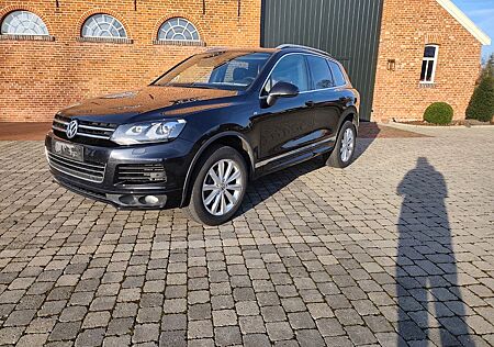 VW Touareg Volkswagen 3.0 V6 TDI R-Line Voll Terrain tech