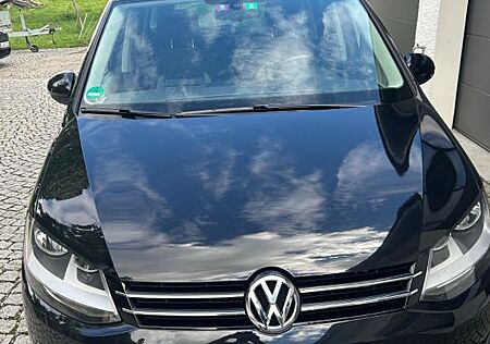 VW Sharan Volkswagen 2.0 TDI 4MOT BlueMotion Technology LI...