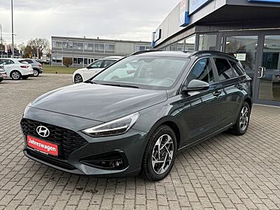 Hyundai i30 cw Advantage SHZG Kamera LHZG LED