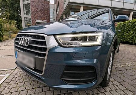 Audi Q3 TÜV Neu/Service Neu/LED/NAVI/SHZ/SH/ALU