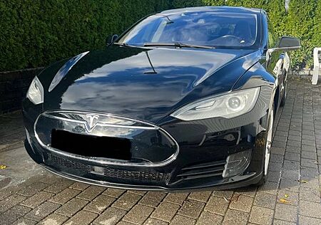 Tesla Model S 70D - Free supercharge autopilot 7 seats