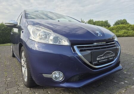 Peugeot 208 1.6 Allure e-HDi FAP 115 Stop&Start Leder