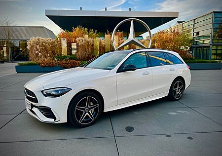 Mercedes-Benz C 300 e T Autom. - Pano; Dig. Light; AHK; Distr+