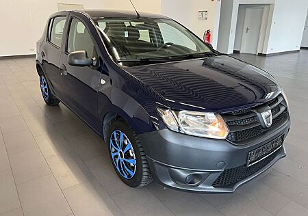 Dacia Sandero II Essentiel USB Allwetterreif:74500 KM