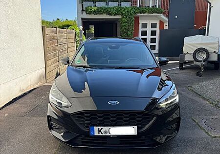 Ford Focus 2,0 EcoBlue ST-Line Turnier