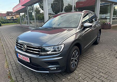 VW Tiguan Allspace Volkswagen 2.0 TDI Pano2Hand Scheckheft Ahk