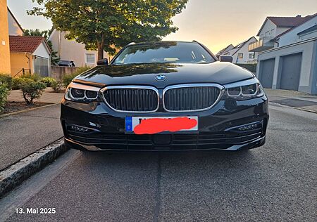 BMW 530d Touring A -