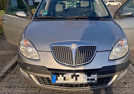 Lancia Ypsilon 1.4 16v Argento DFN Argento