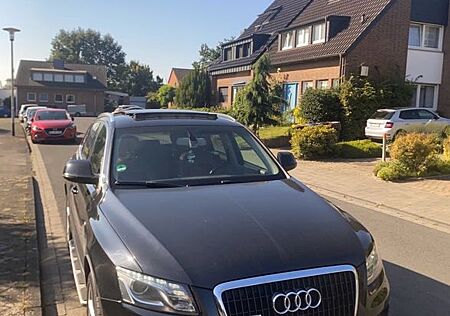 Audi Q5 3.0 TDI DPF S tronic quattro -