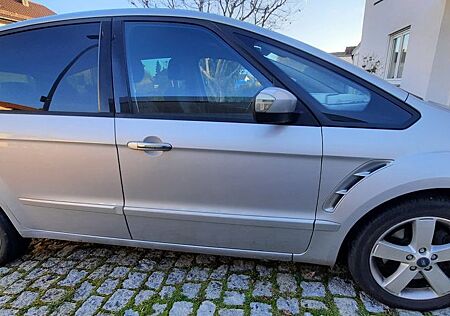 Ford S-Max 2.5T 220PS Titanium AHK TÜV neu