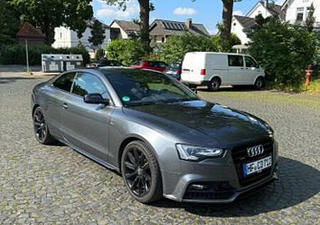 Audi A5 2.0 TDI S-Line Quattro