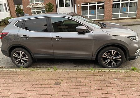 Nissan Qashqai 1.3 DIG-T DCT 160PS N-CONNECTA N-CON...