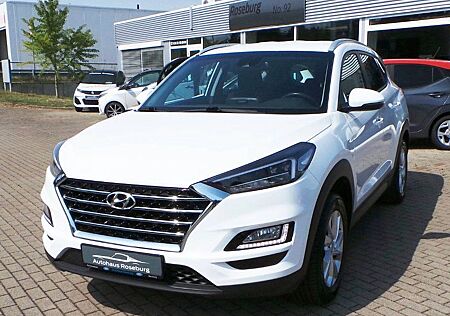 Hyundai Tucson LED KAMERA APPLE CARPLAY NAVI ALU 1. HAND