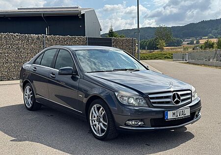 Mercedes-Benz C 300 C300 Avangarde/Bi-Xenon/Memory/Harman-Kardon/PDC