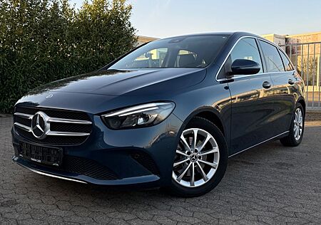 Mercedes-Benz B 220 B 4Matic