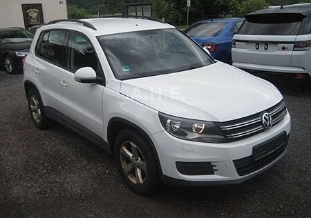 VW Tiguan Volkswagen 2.0 TDI BMT Trend & Fun*KLIMAAUT*NAVI*SH*