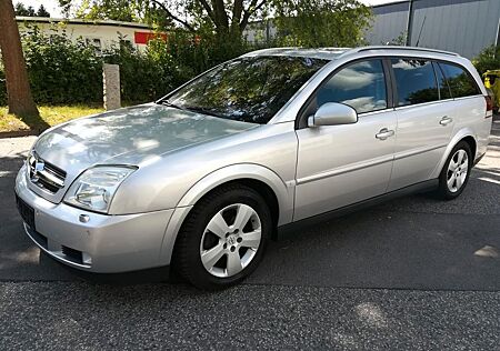 Opel Vectra Caravan 2.2 DTI, AutomatikGetriebe