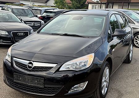 Opel Astra J Sports Tourer Design Edition*NEU*TÜV*
