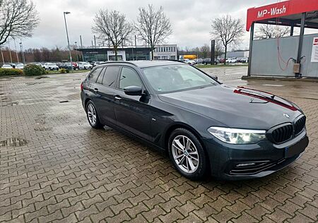 BMW 530d Touring A -