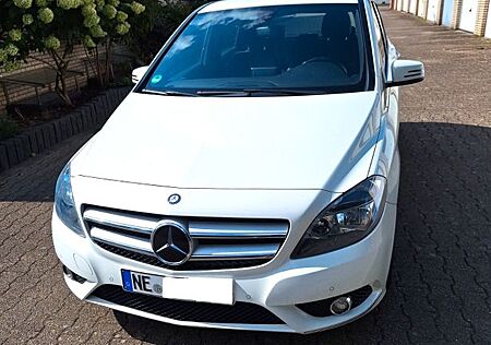 Mercedes-Benz B 180 CDI -Sport-