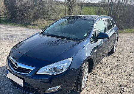 Opel Astra ST 1.7 CDTI eco 150 J.