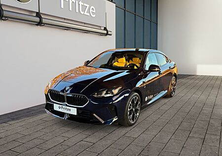BMW 220 d M Sport / AHK / Navi / LED/ Park-Assistent