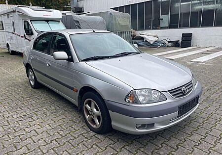 Toyota Avensis 2.0 Klimaautomatik