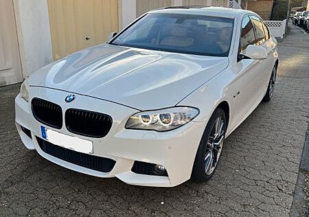 BMW 525xD - M Sport - Soft-Close - Komfortzugang