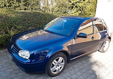 VW Golf Volkswagen 1.4 Basis Variant Basis