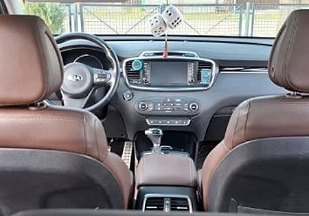 Kia Sorento 2.2 CRDi AWD Platinum Edition Automa...
