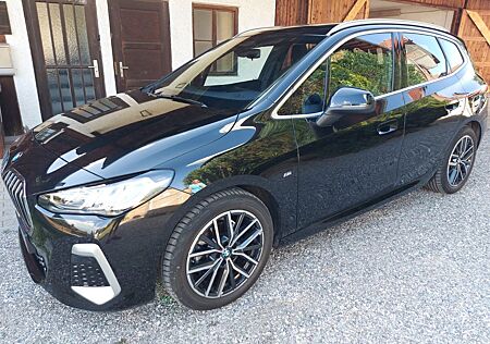 BMW 2er 220 Active Tourer 220i Steptronic DCT -
